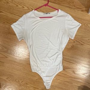 Lulu’s white bodysuit t-shirt